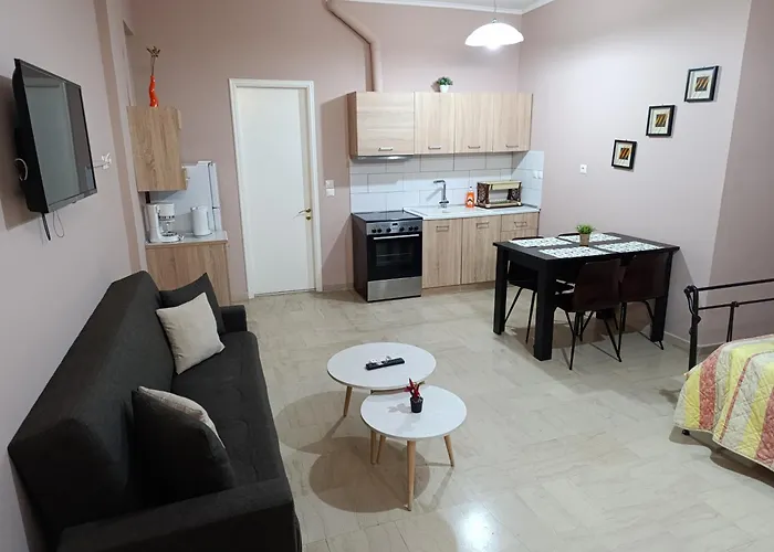 Savvas&Katia\'S Luxury Studio