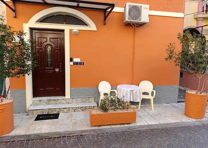 Savvas&Katia\'S Luxury Studio