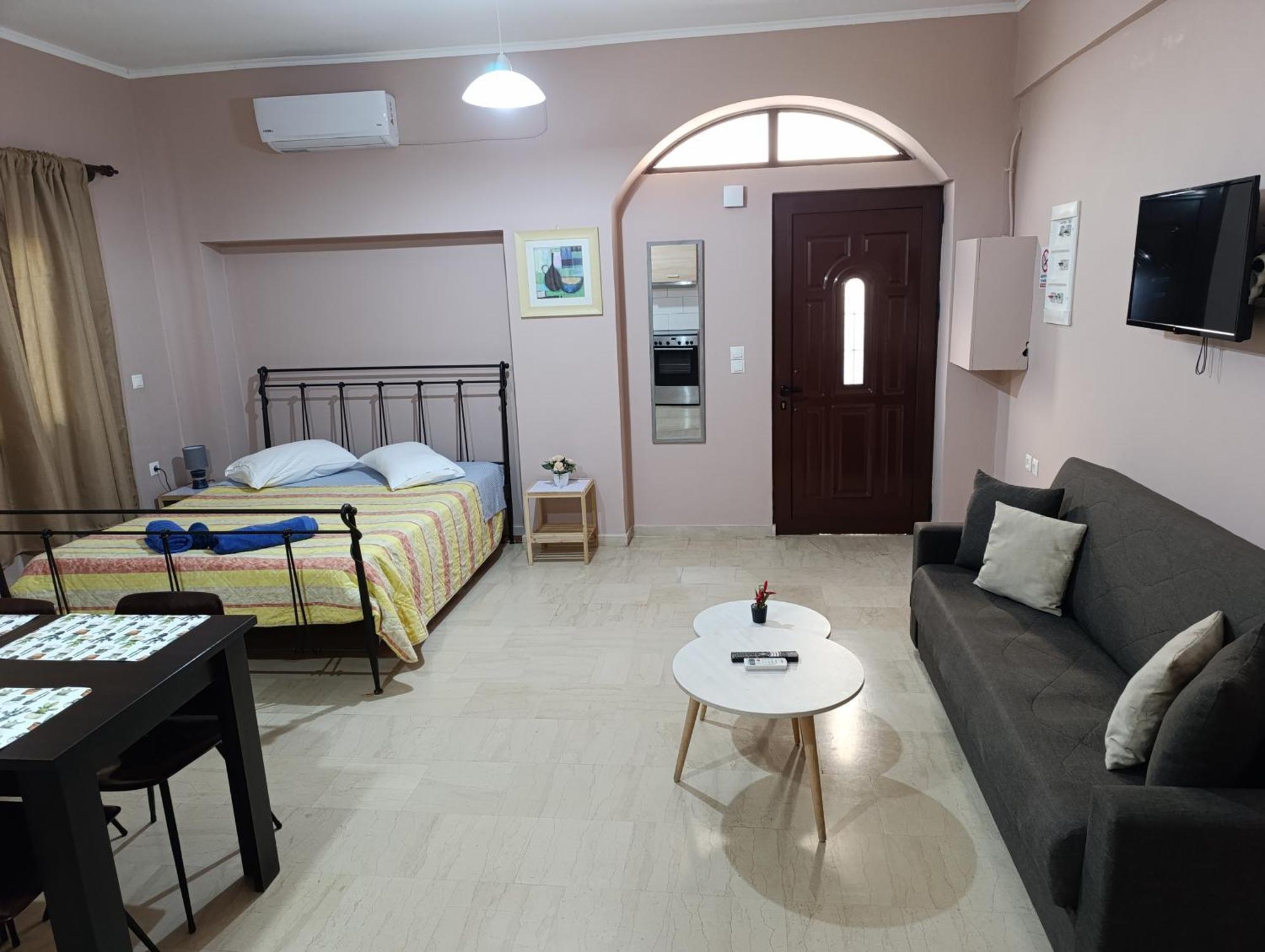 Savvas&katia's Luxury *